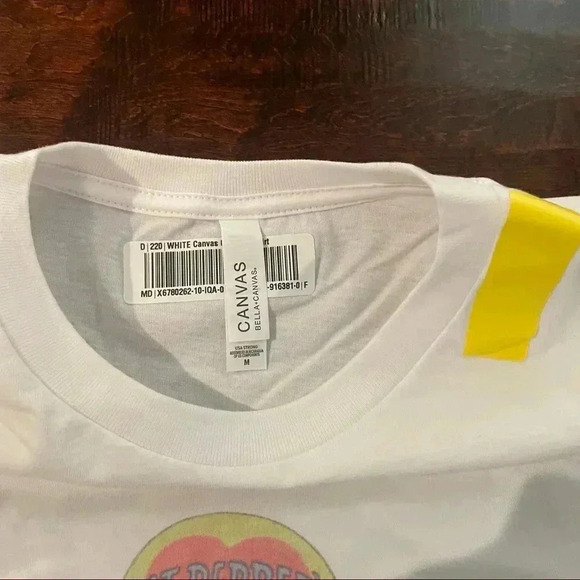 Sgt. Peppers and the Lonely Hearts Club Vintage Inspired Tee - Picture 2 of 3